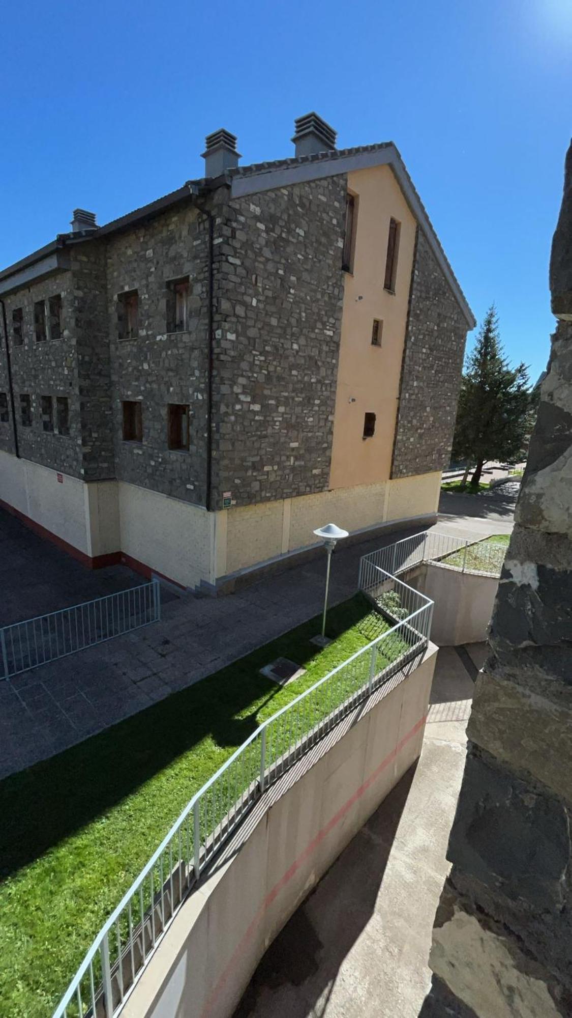 Villanúa Apartamento El Roble מראה חיצוני תמונה